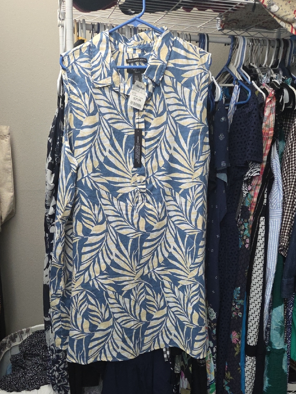 Tahari Blue and Cream Leaf Print Sleeveless Dress